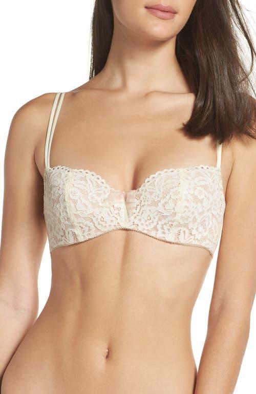 b. temptd by Wacoal Ciao Bella Underwire Bra Product Image