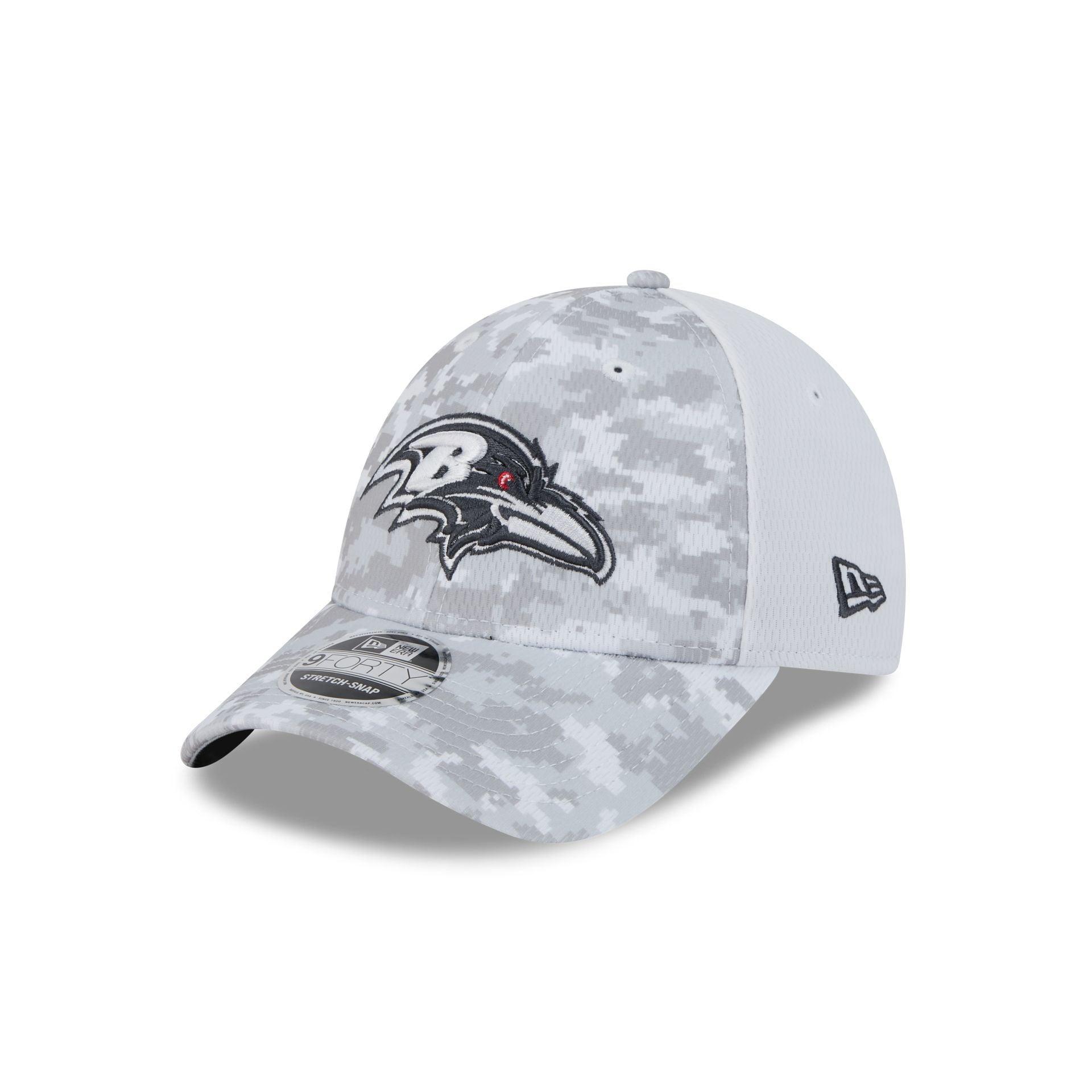 Baltimore Ravens 2024 Salute to Service 9FORTY Stretch-Snap Hat Male Product Image