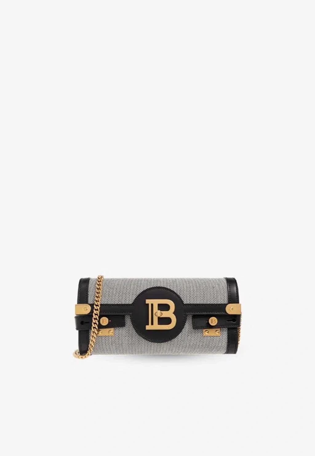 B-buzz 23 Shoulder Bag In Black Product Image