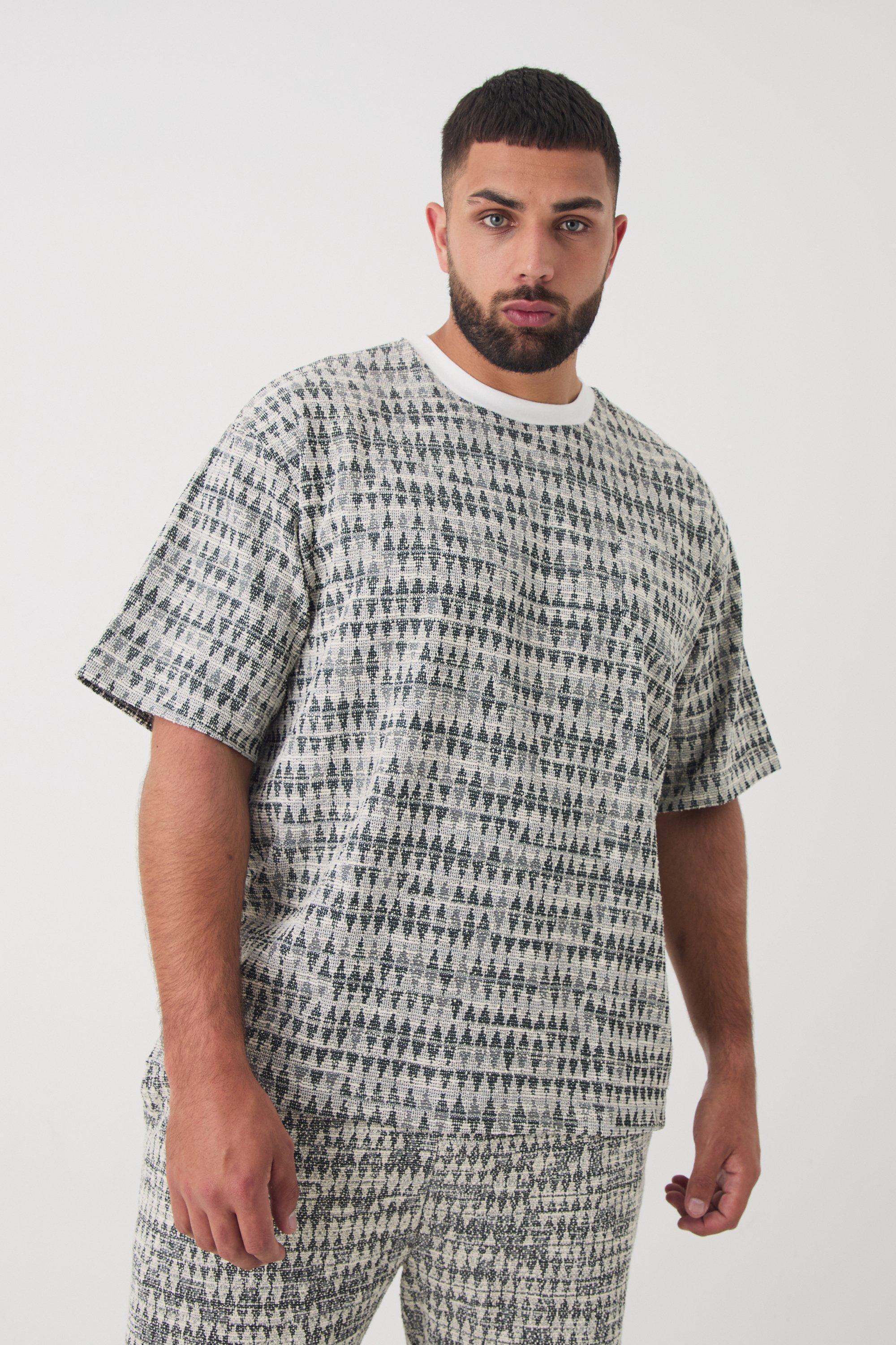 Plus Oversized Jacquard Geo T-shirt | boohooMAN USA Product Image