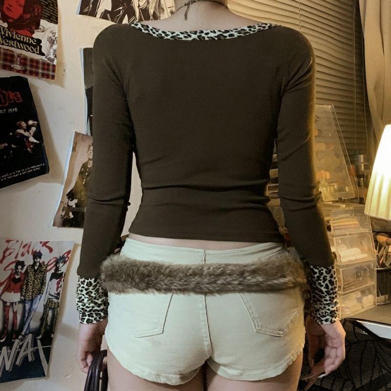 Long Sleeve Scoop Neck Leopard Print Cutout Tee Product Image