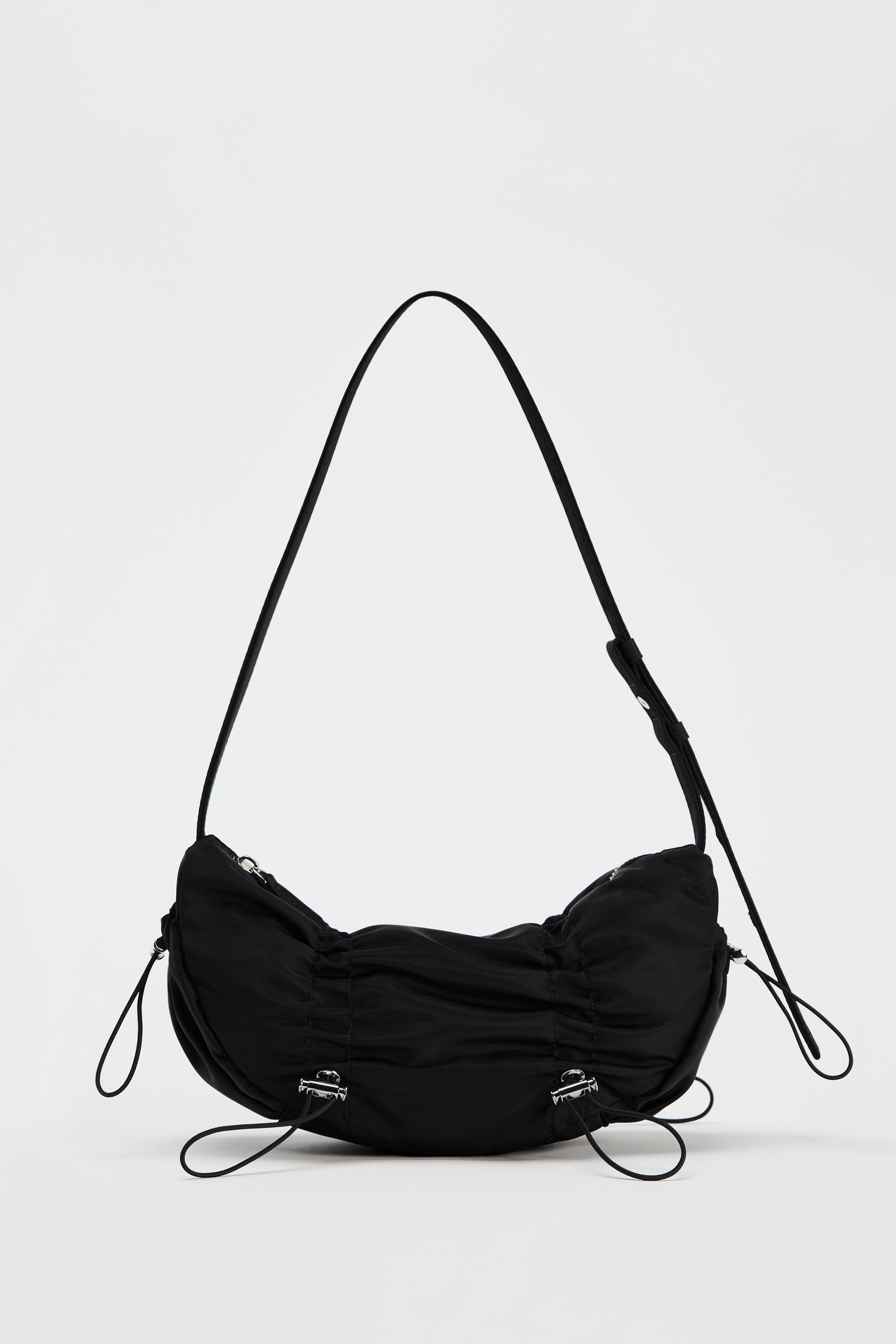 RUCHED SHOULDER BAG Product Image