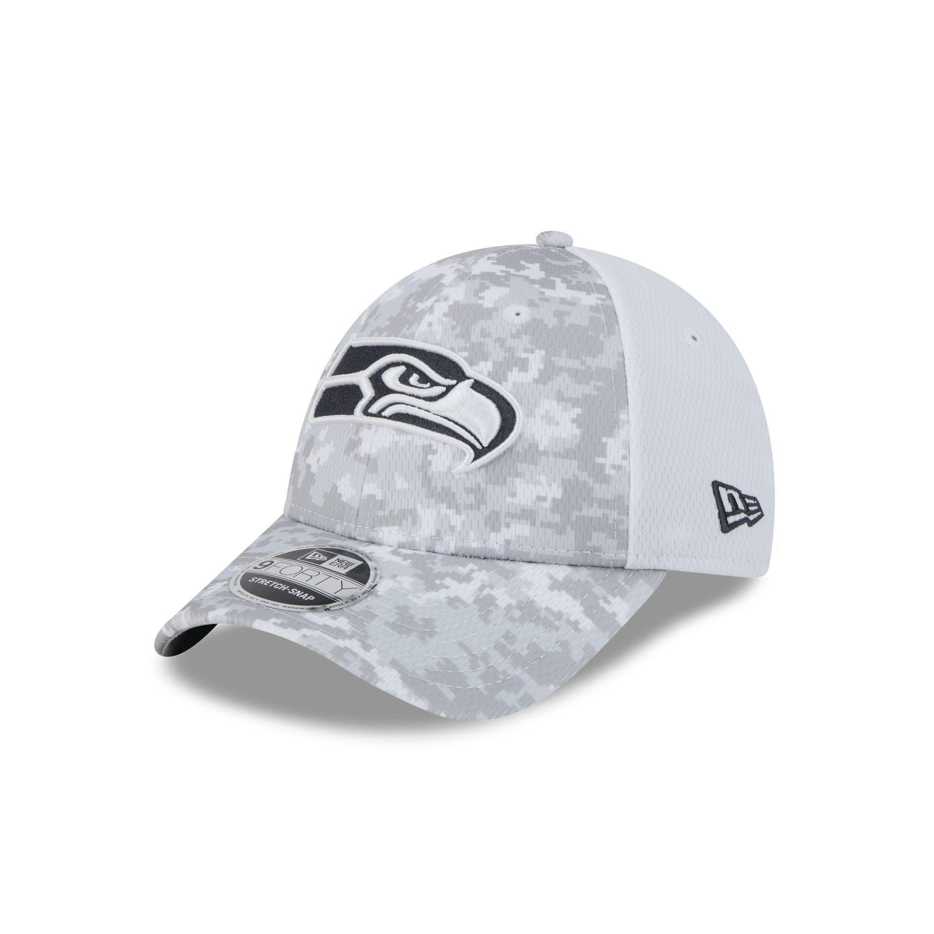 Seattle Seahawks 2024 Salute to Service 9FORTY Stretch-Snap Hat Male Product Image