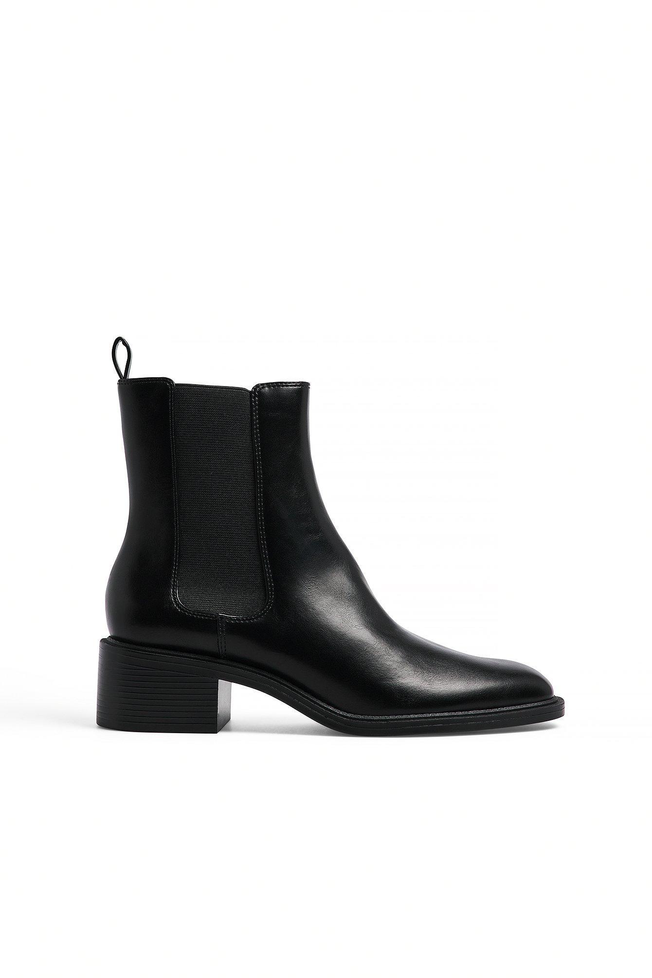 Basic Chelsea Boots Product Image