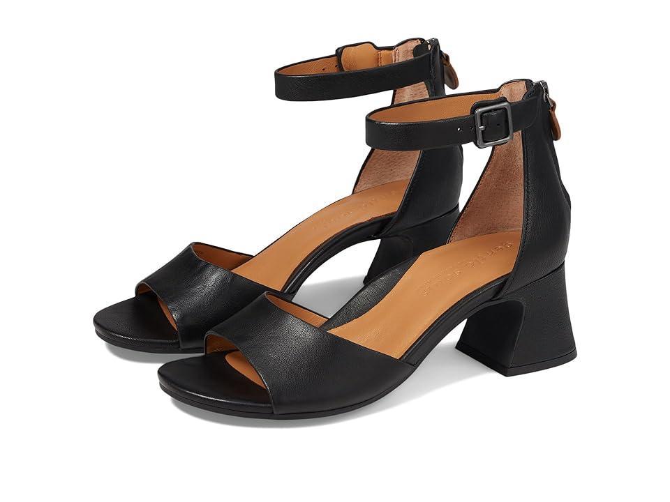 GENTLE SOULS BY KENNETH COLE Iona Block Heel Sandal Product Image