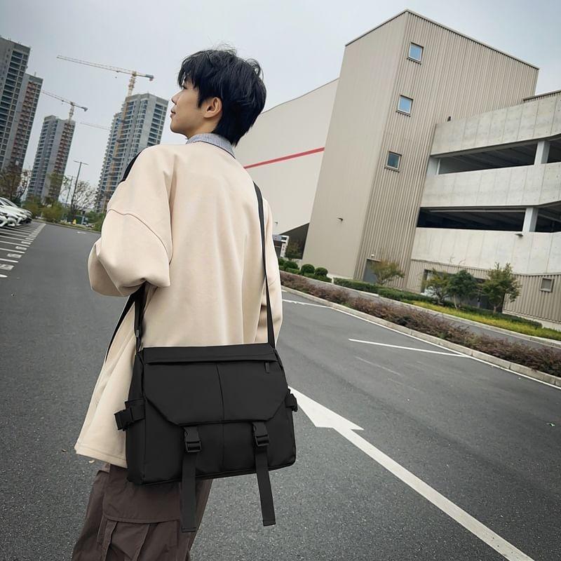 Plain Canvas Flap Messenger Bag Product Image