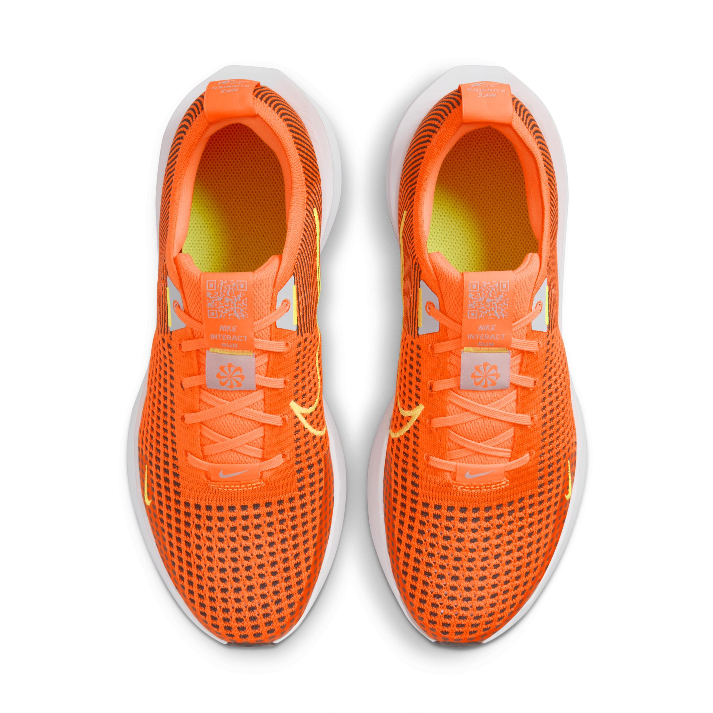 Nike Men's Interact Run SE Road Running Shoes Product Image