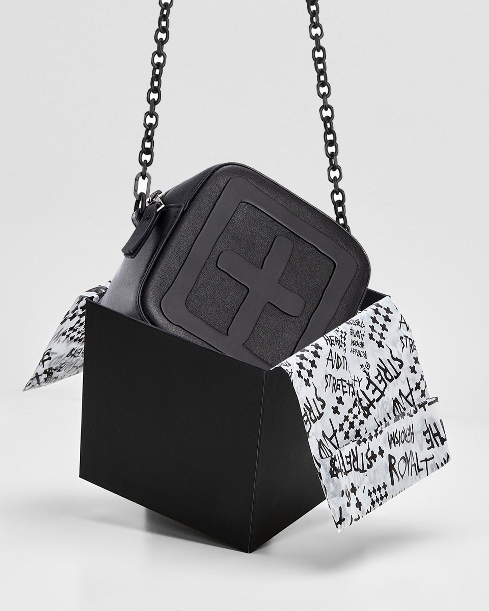 KUBE MINI BAG BLACK Female Product Image