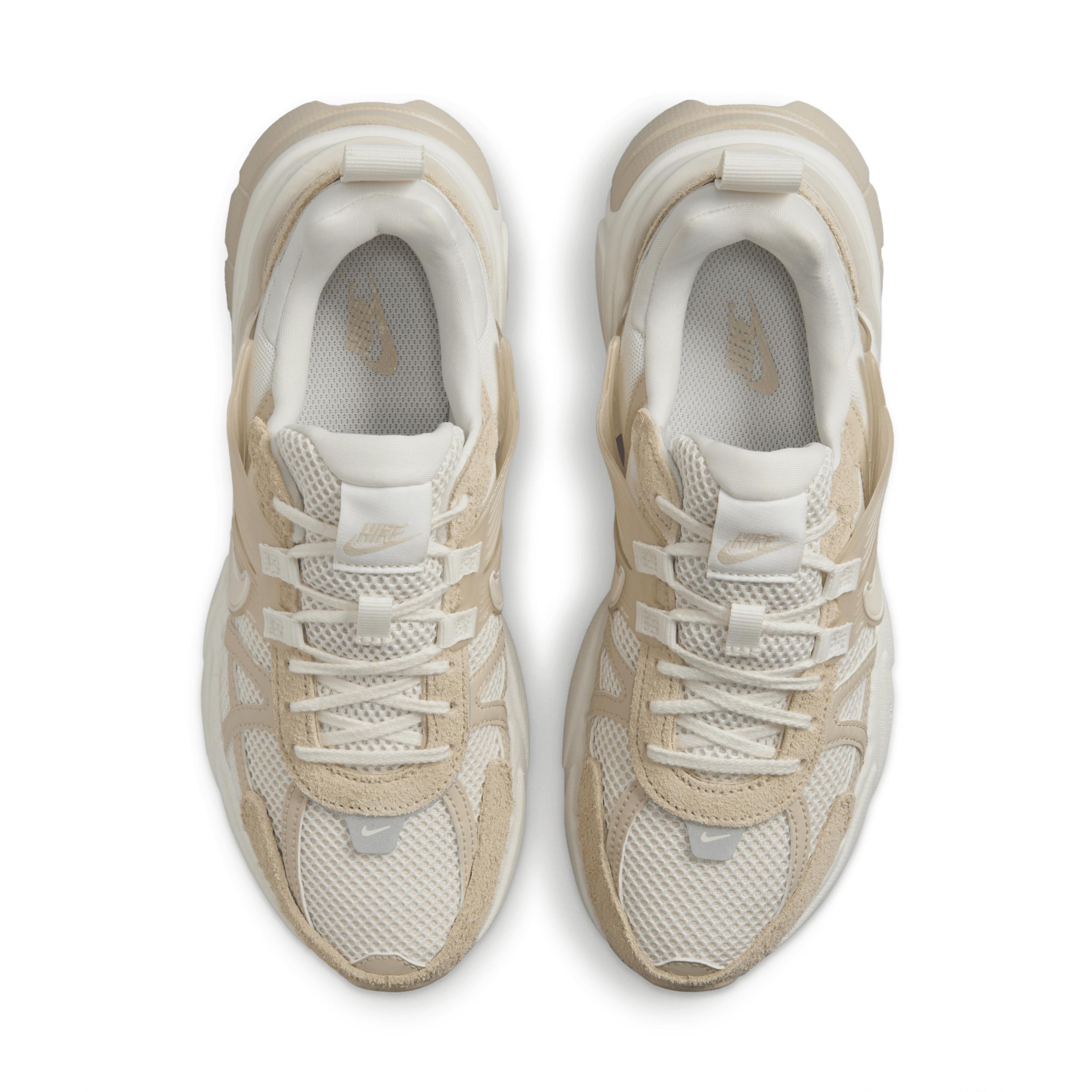 Nike Women's V2K Run Shoes Product Image