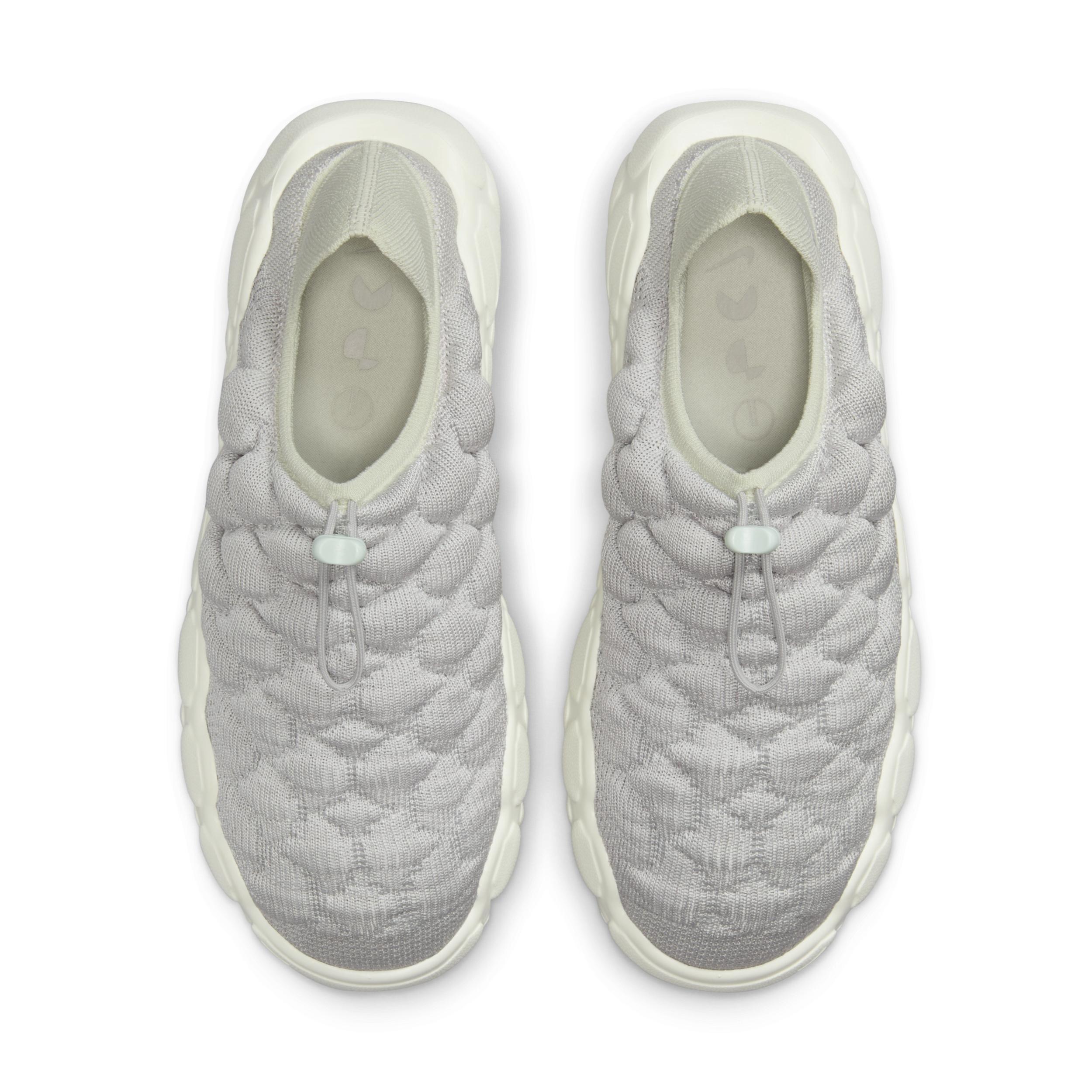 Nike Women's Flyknit Haven Shoes Product Image