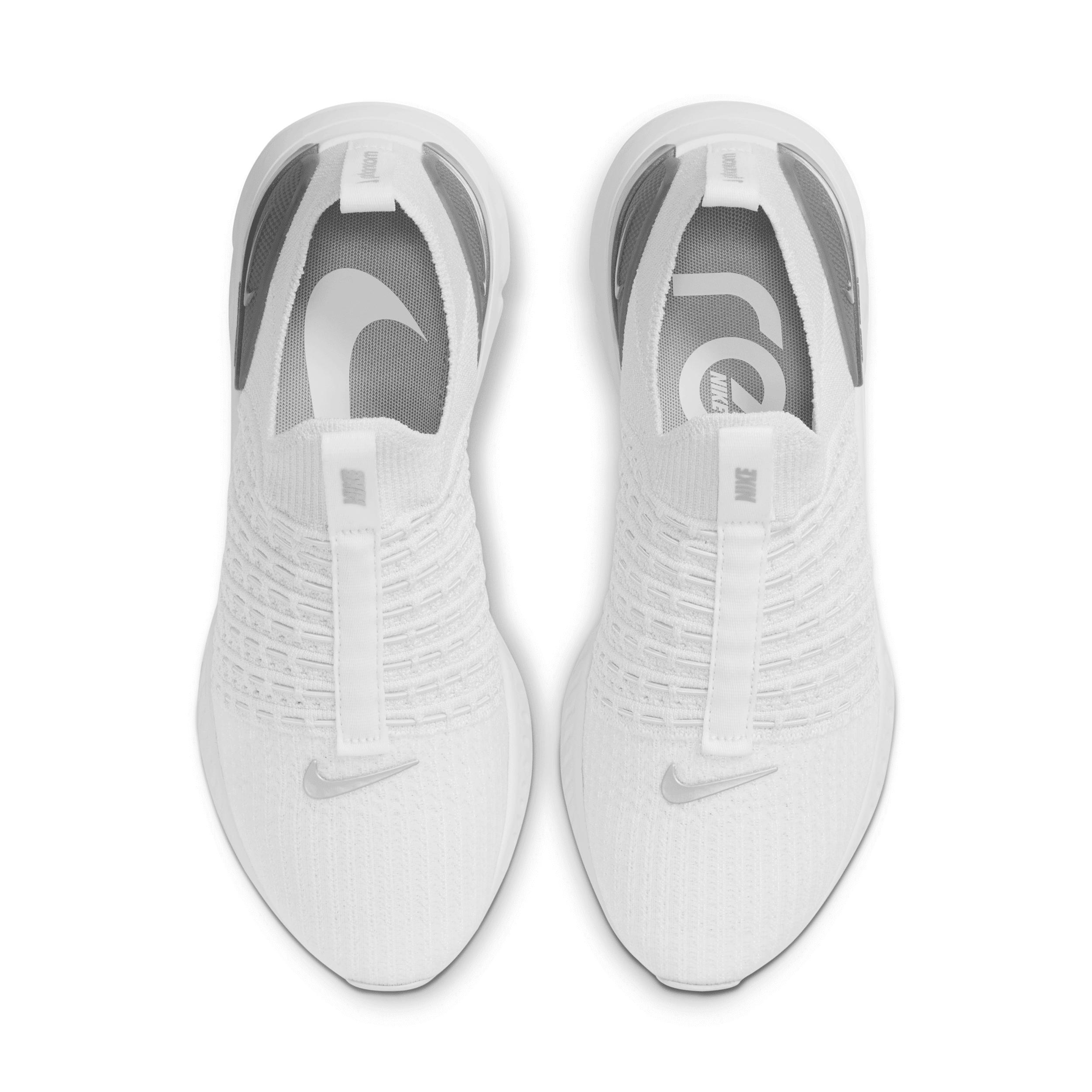 Nike Womens React Phantom Run Flyknit 2 Road Running Shoes Product Image