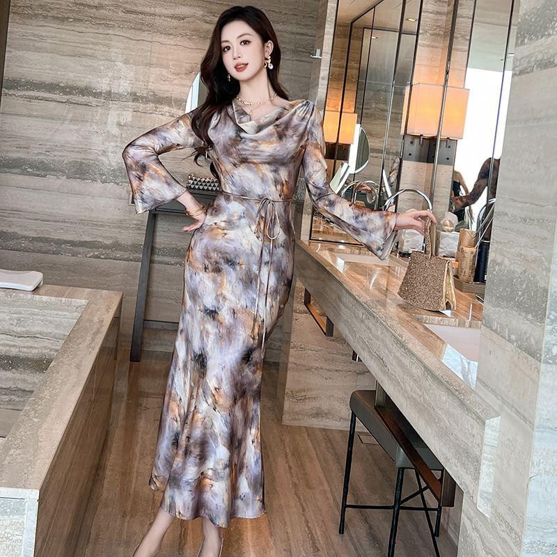 Long-Sleeve Cowl Neck Tie Dye Midi Sheath Dress Product Image