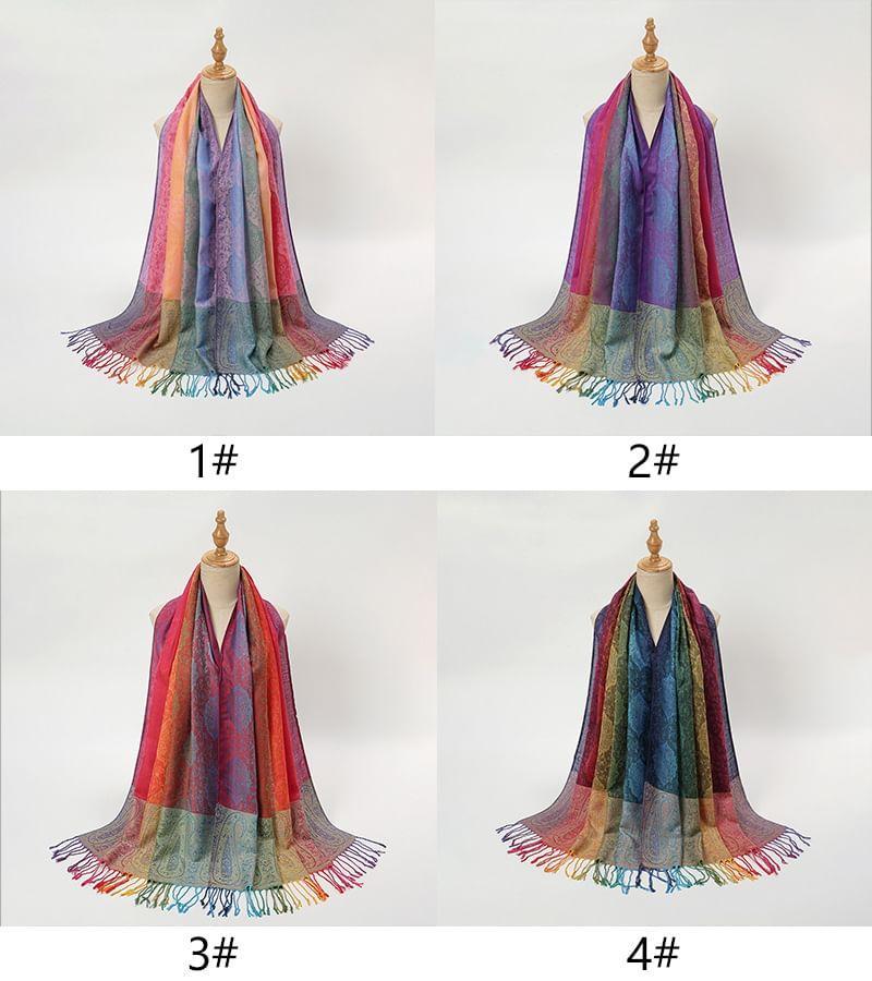 Leaf Print Fringed Trim Shawl Product Image