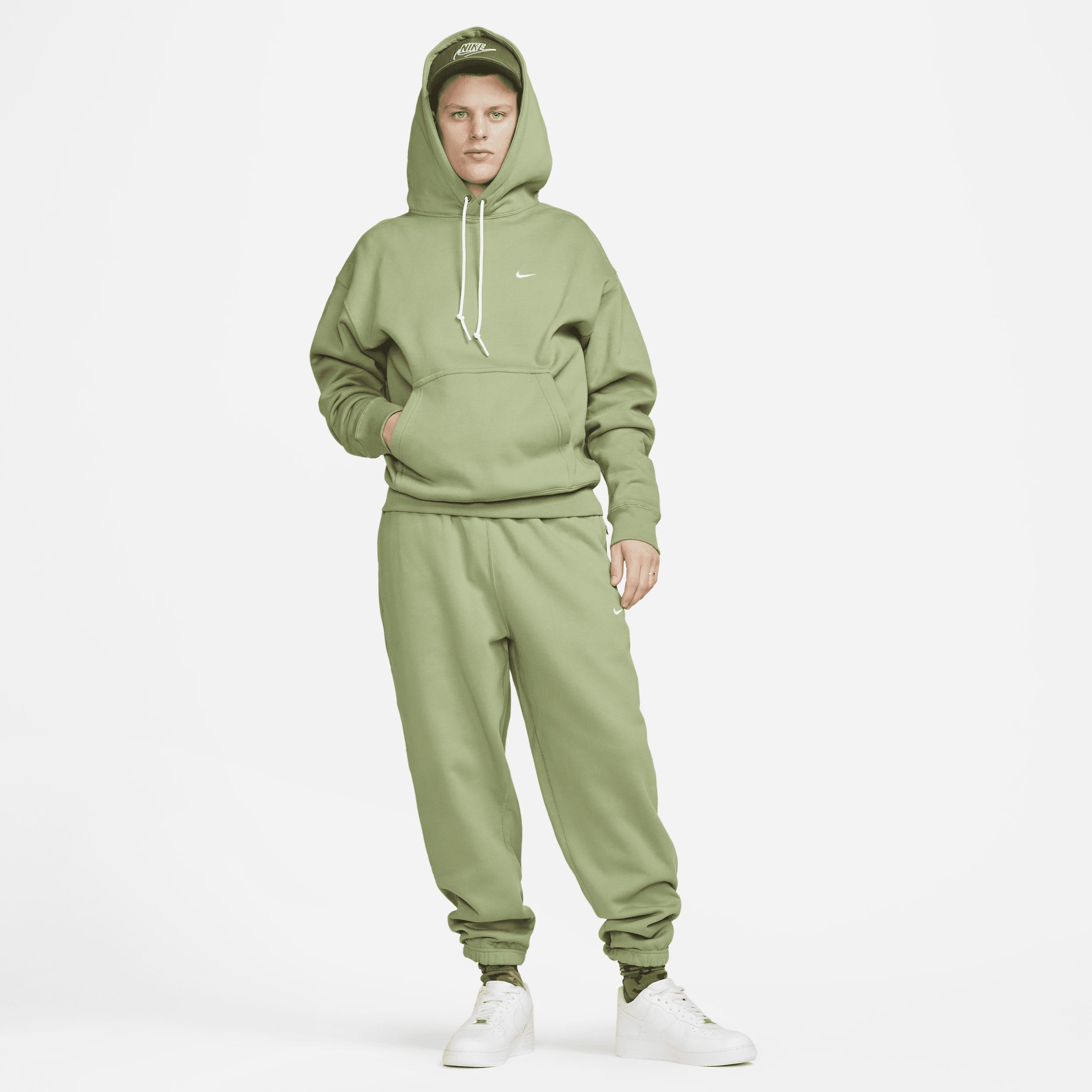 Nike Men's Solo Swoosh Fleece Pullover Hoodie Product Image