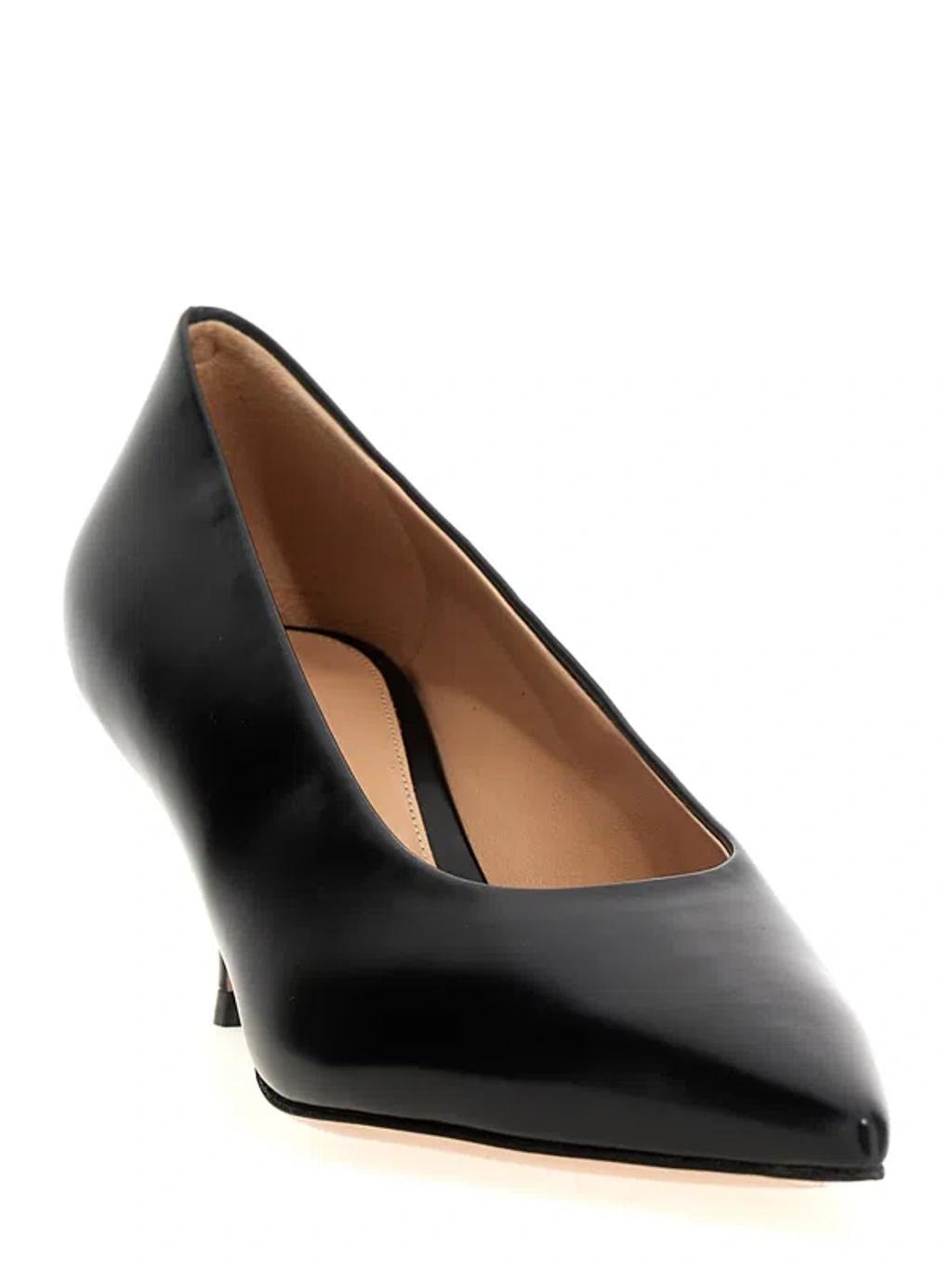 GIANVITO ROSSI Tokio Calfskin Kitten-heel Pumps In Black Product Image