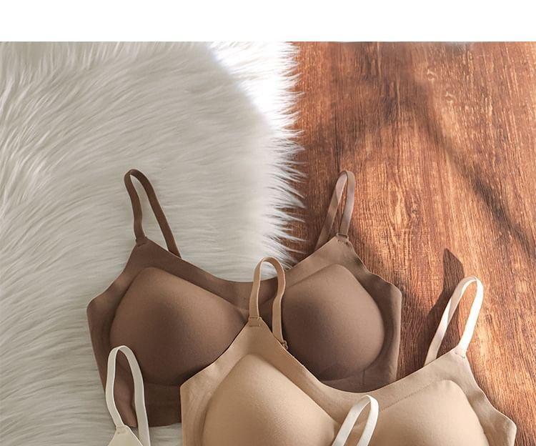 Plain Seamless Wireless Bra Product Image