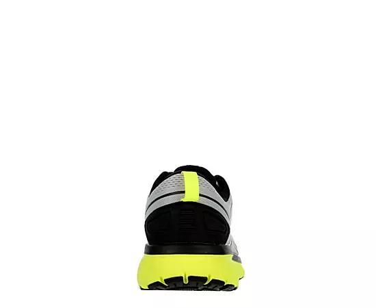 Brooks Men's Transmit 3 Running Shoe Product Image