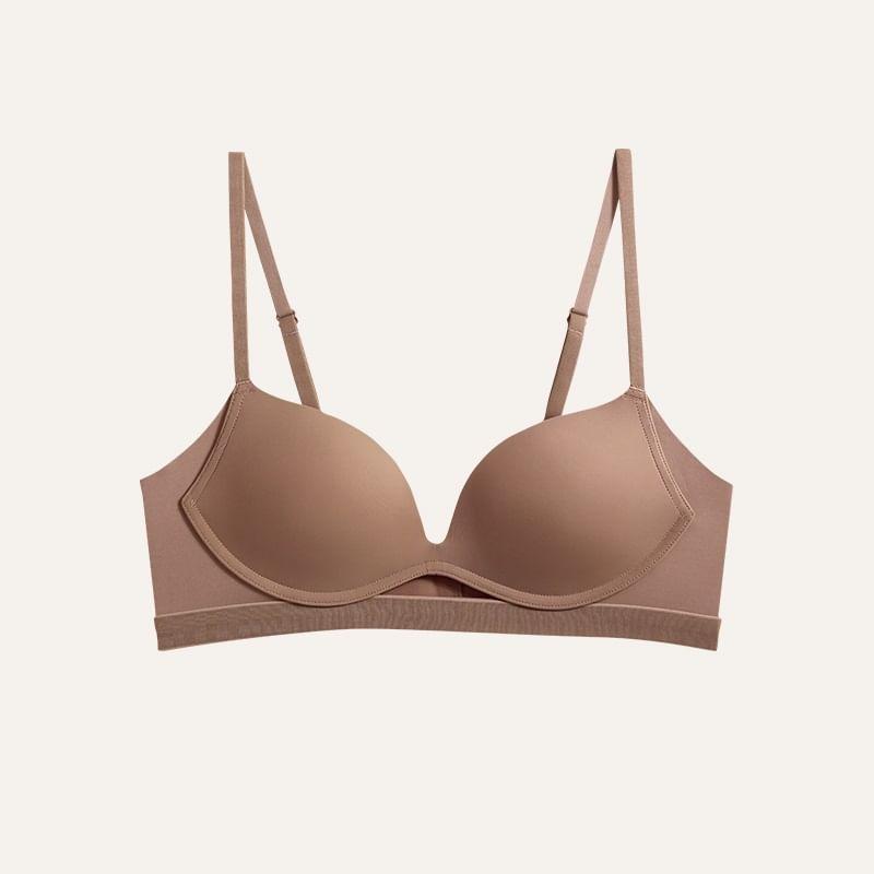 Plain Cutout Wireless Bra Product Image