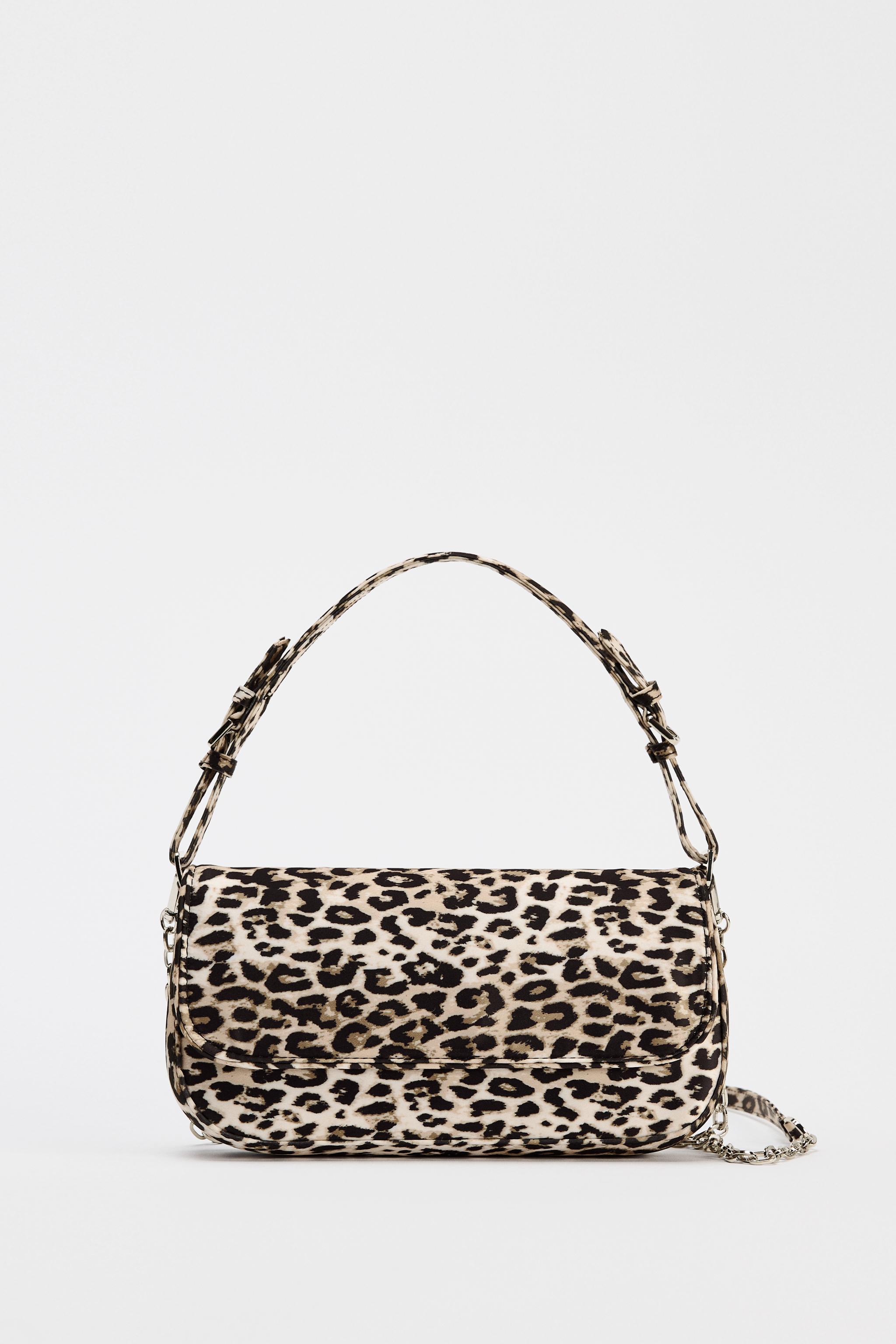 ANIMAL PRINT SHOULDER BAG Product Image