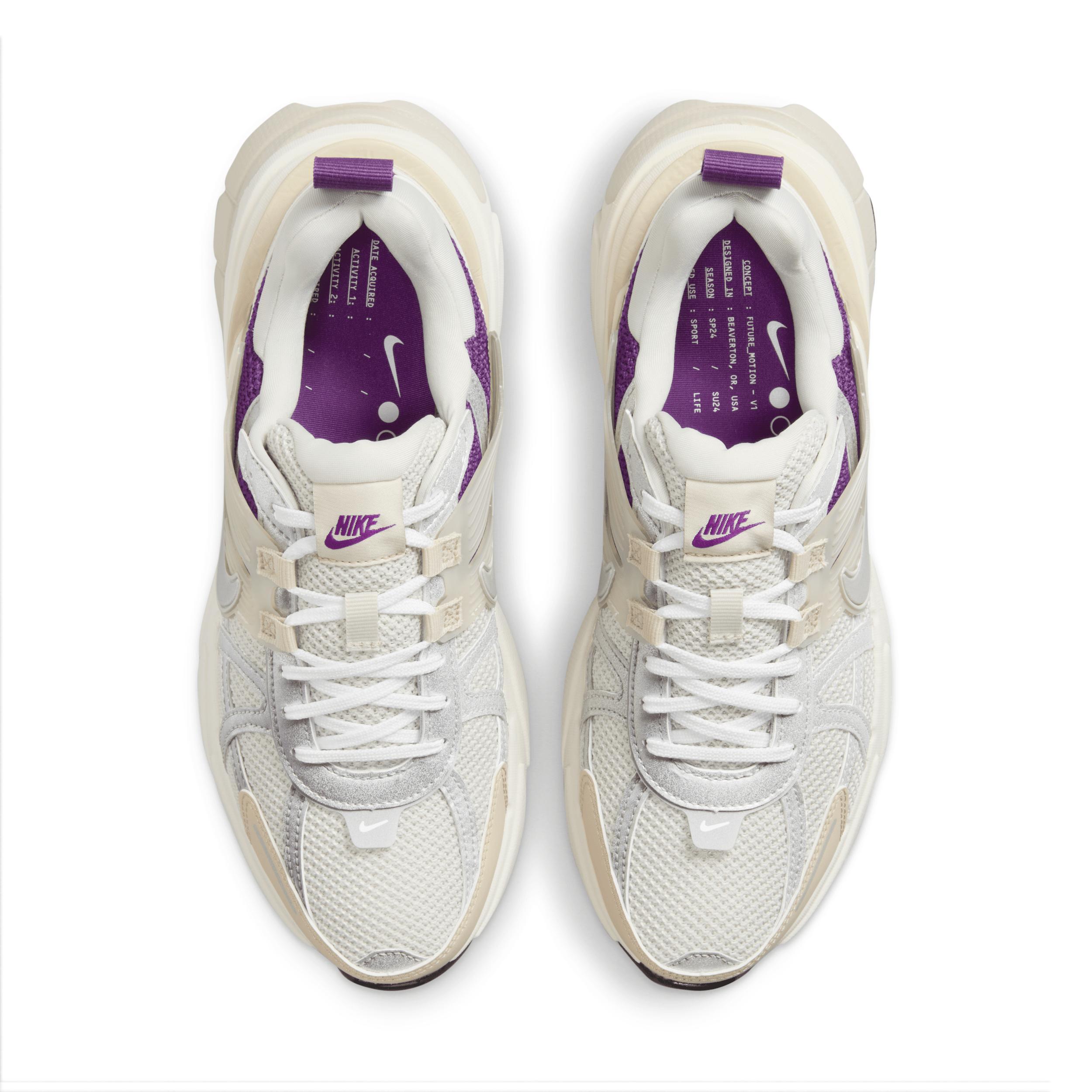 Nike Women's V2K Run Premium Shoes Product Image