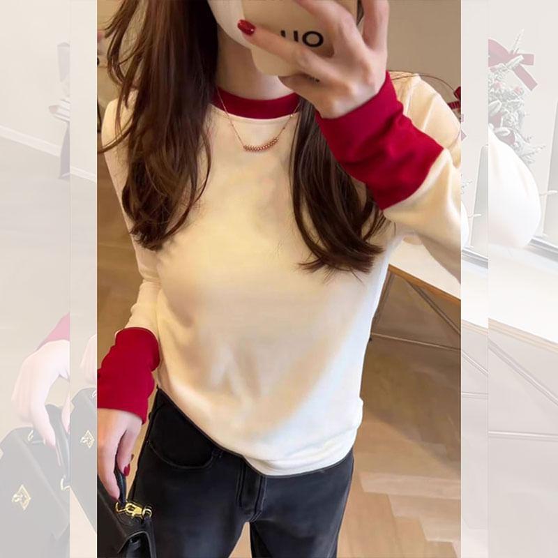 Long-Sleeve Round Neck Two Tone Knit Top Product Image