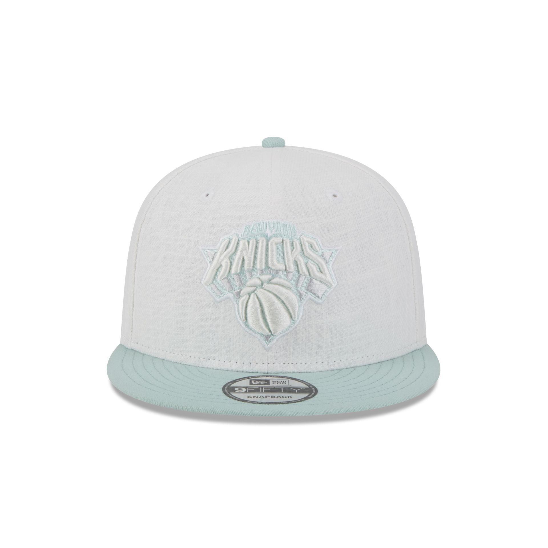 New York Knicks Minty Breeze Logo Select 9FIFTY Snapback Hat Male Product Image