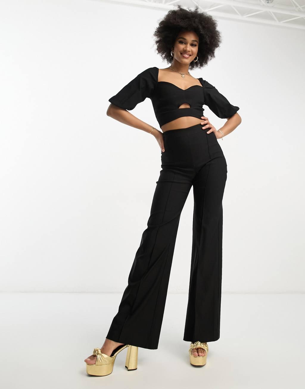 Vesper Tall puff sleeve crop top in black - part of a set Product Image