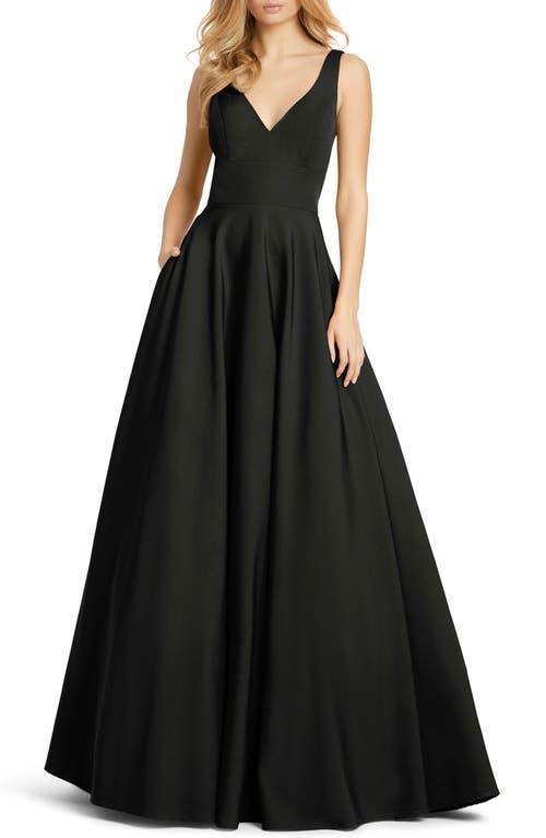 Womens Tailored V-Neck Ballgown Product Image