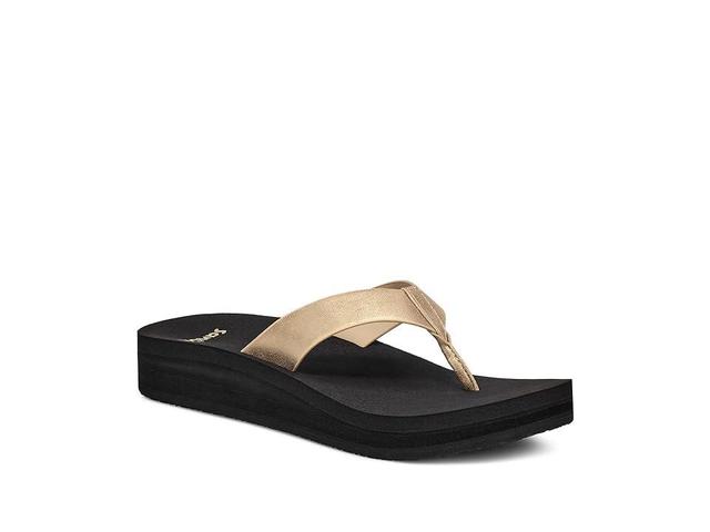 Sanuk Highland Metallic (Champagne) Women's Shoes Product Image