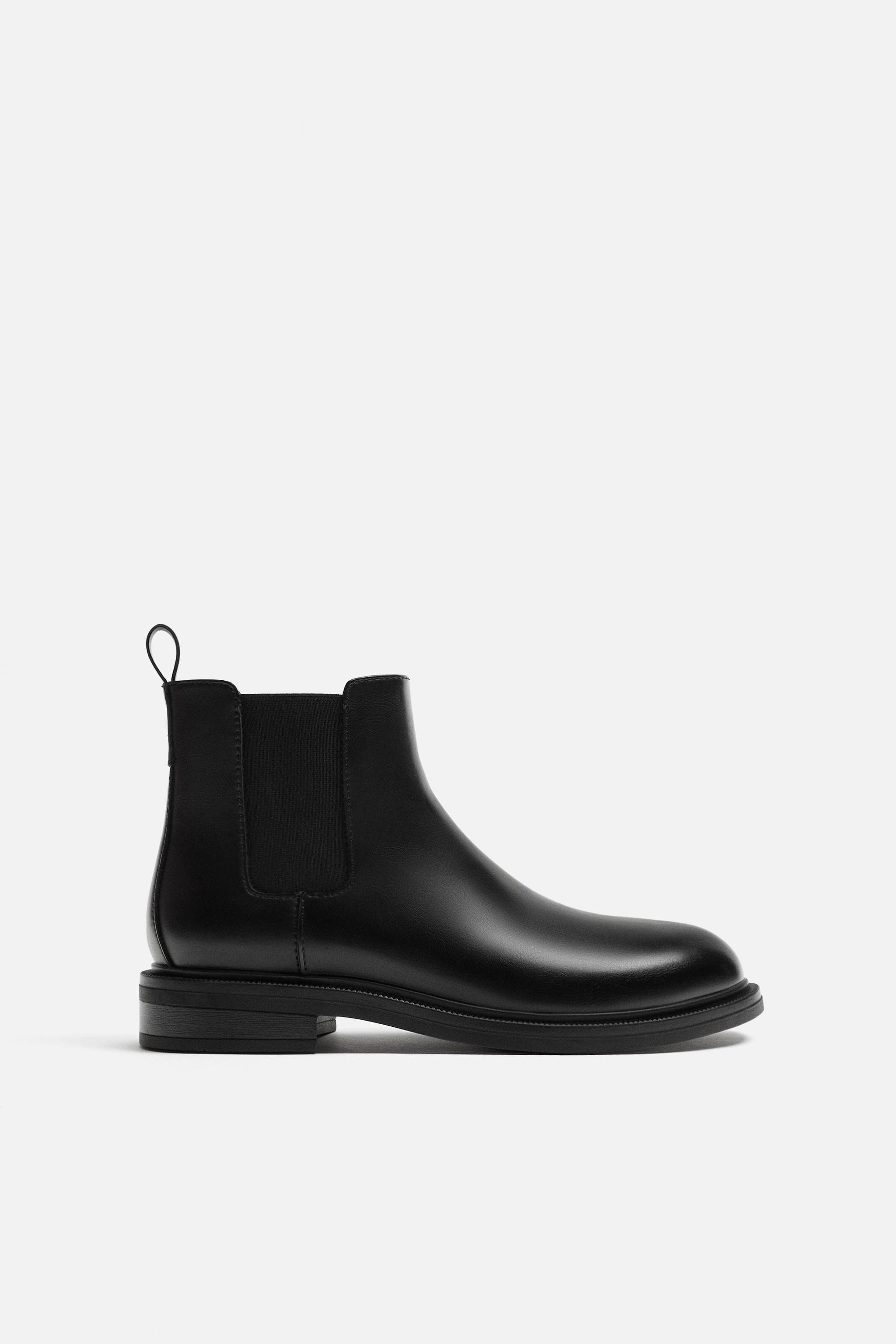 CHELSEA BOOTS Product Image