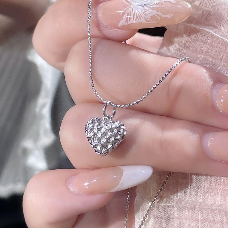 Heart Pendant Alloy Necklace Product Image