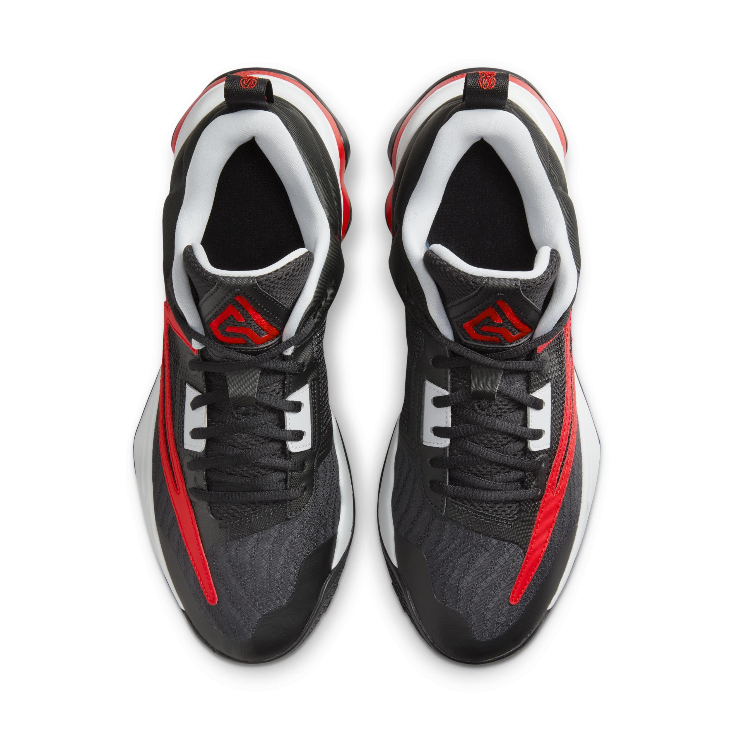 Nike Men's Giannis Immortality 3 Basketball Shoes Product Image