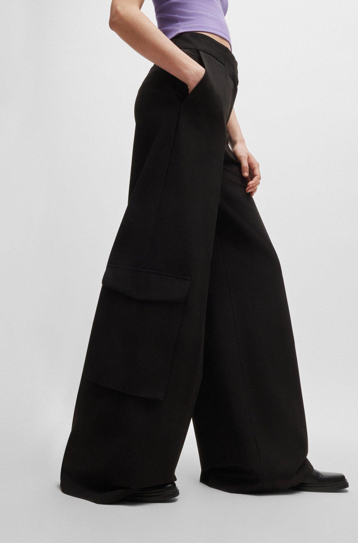 Regular-fit cargo trousers with wide leg Product Image