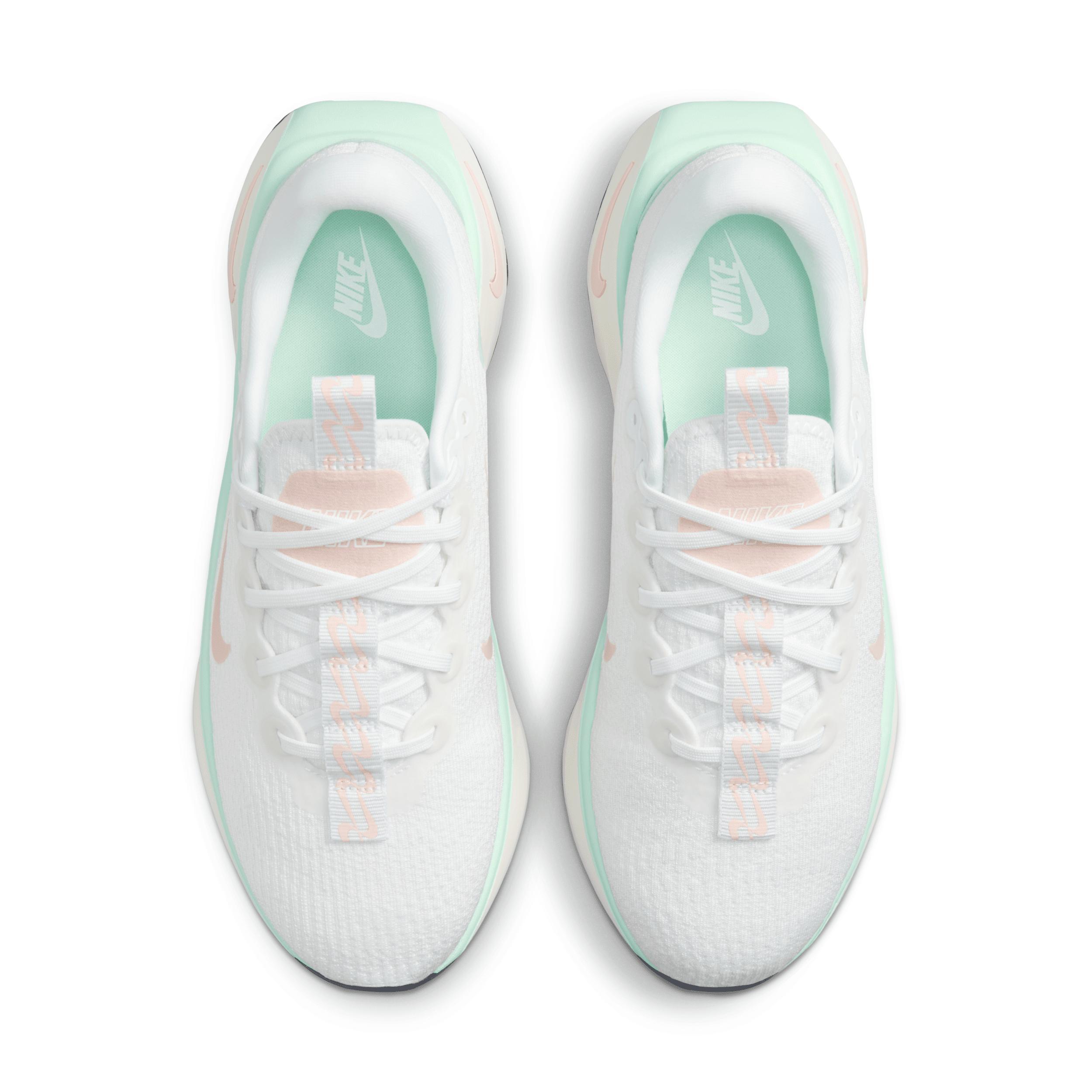 Nike Women's Motiva Walking Shoes Product Image