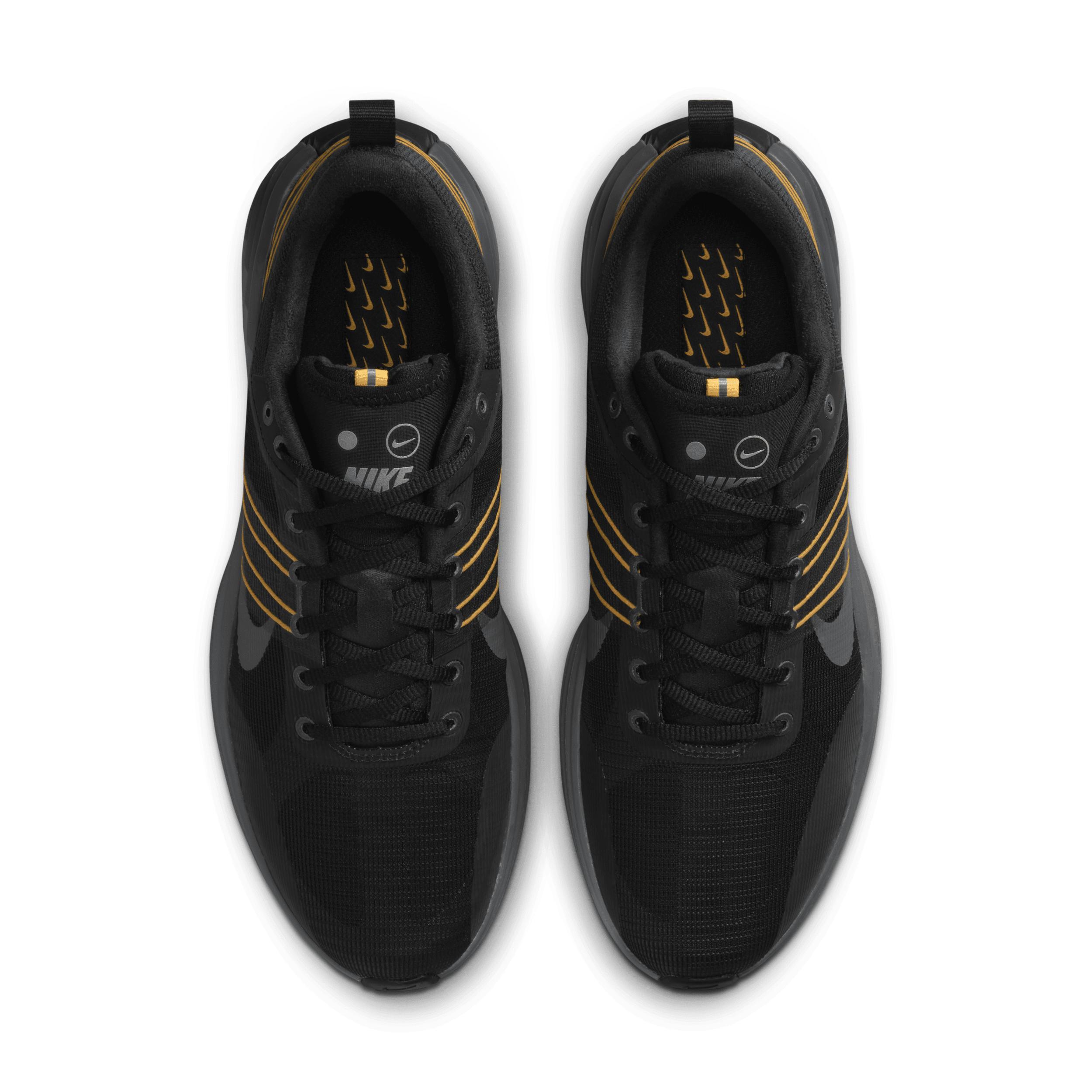 Nike Men's Lunar Roam Shoes Product Image