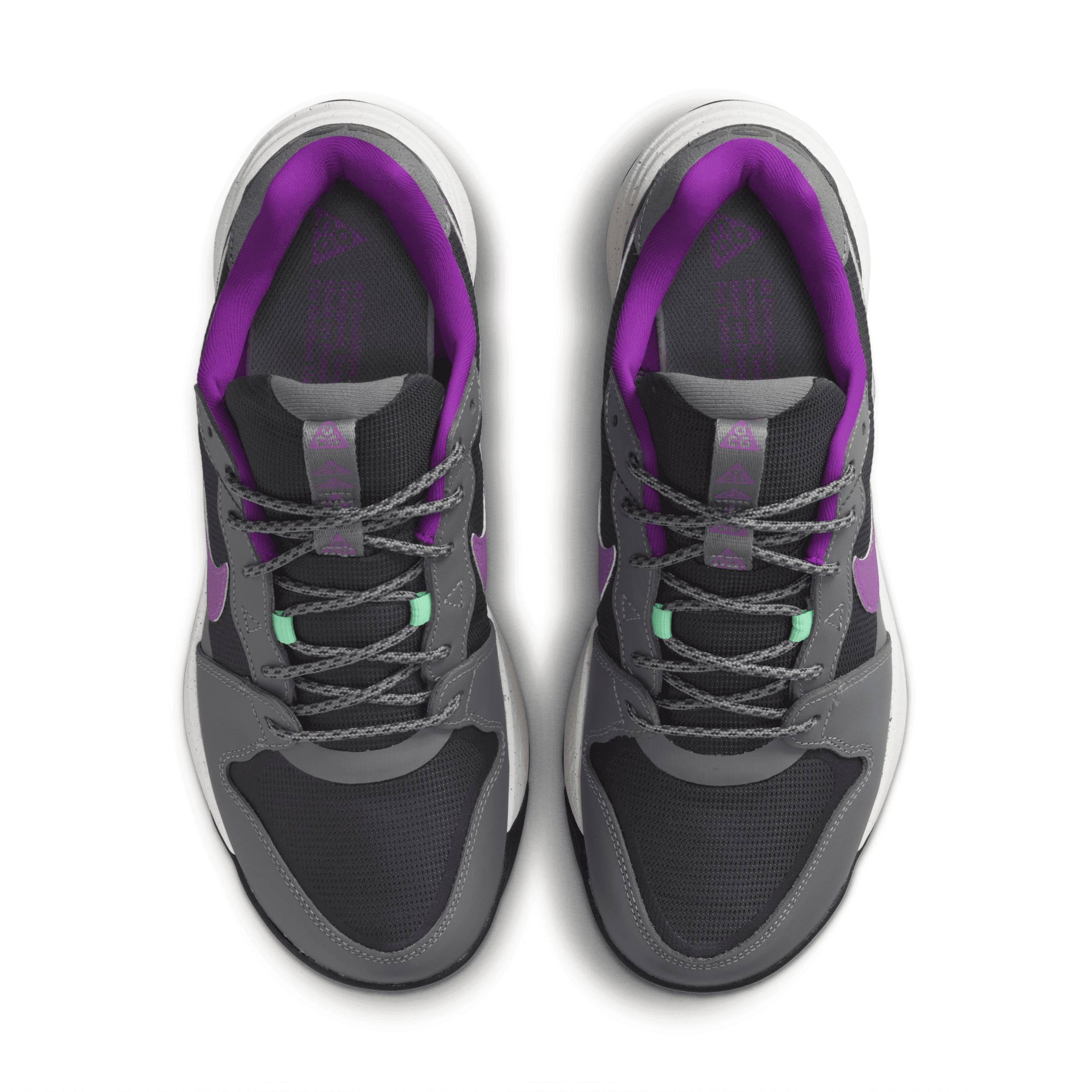 Men's Nike ACG Lowcate Shoes Product Image