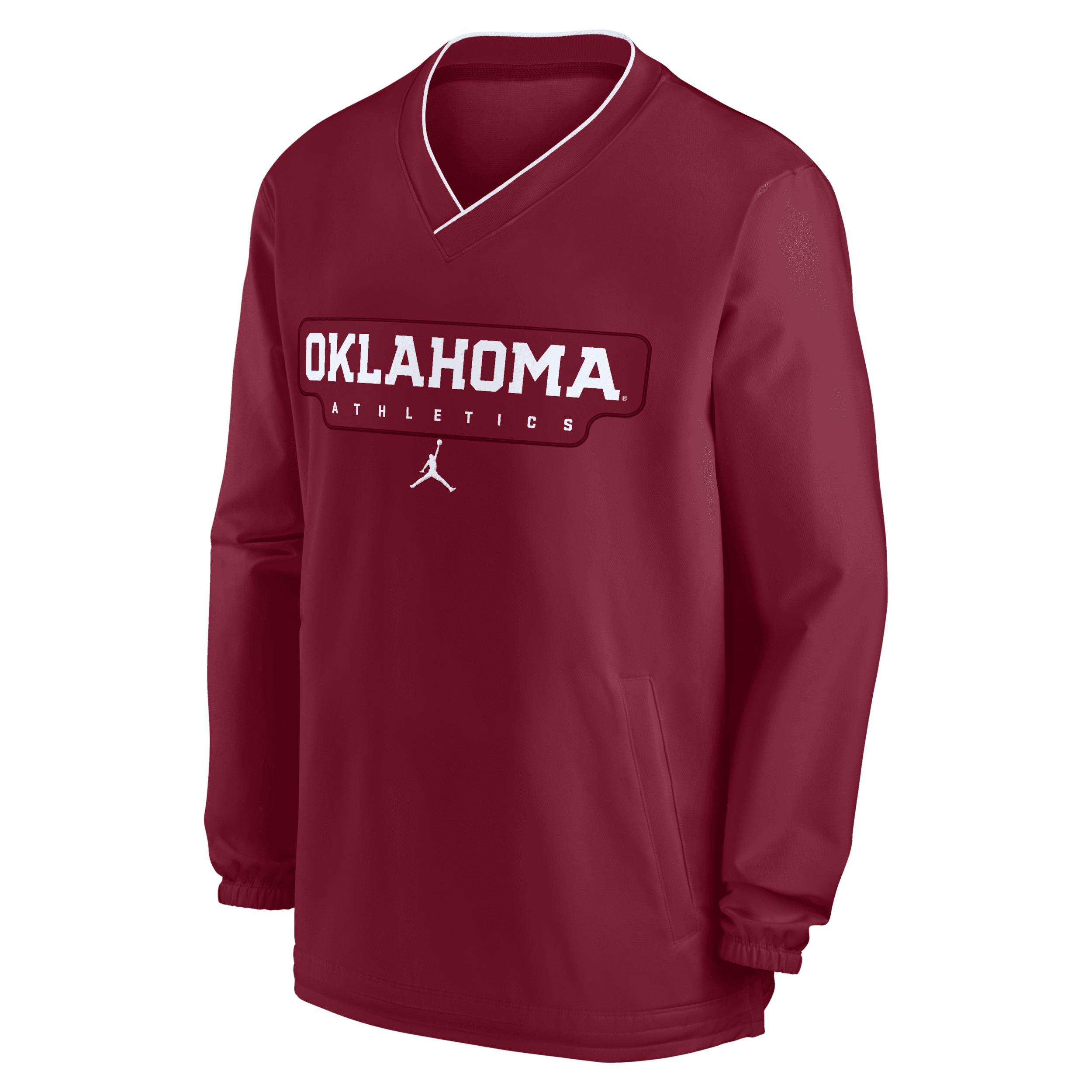 Men's Oklahoma Sooners Sideline Jordan College Long-Sleeve Windshirt Product Image