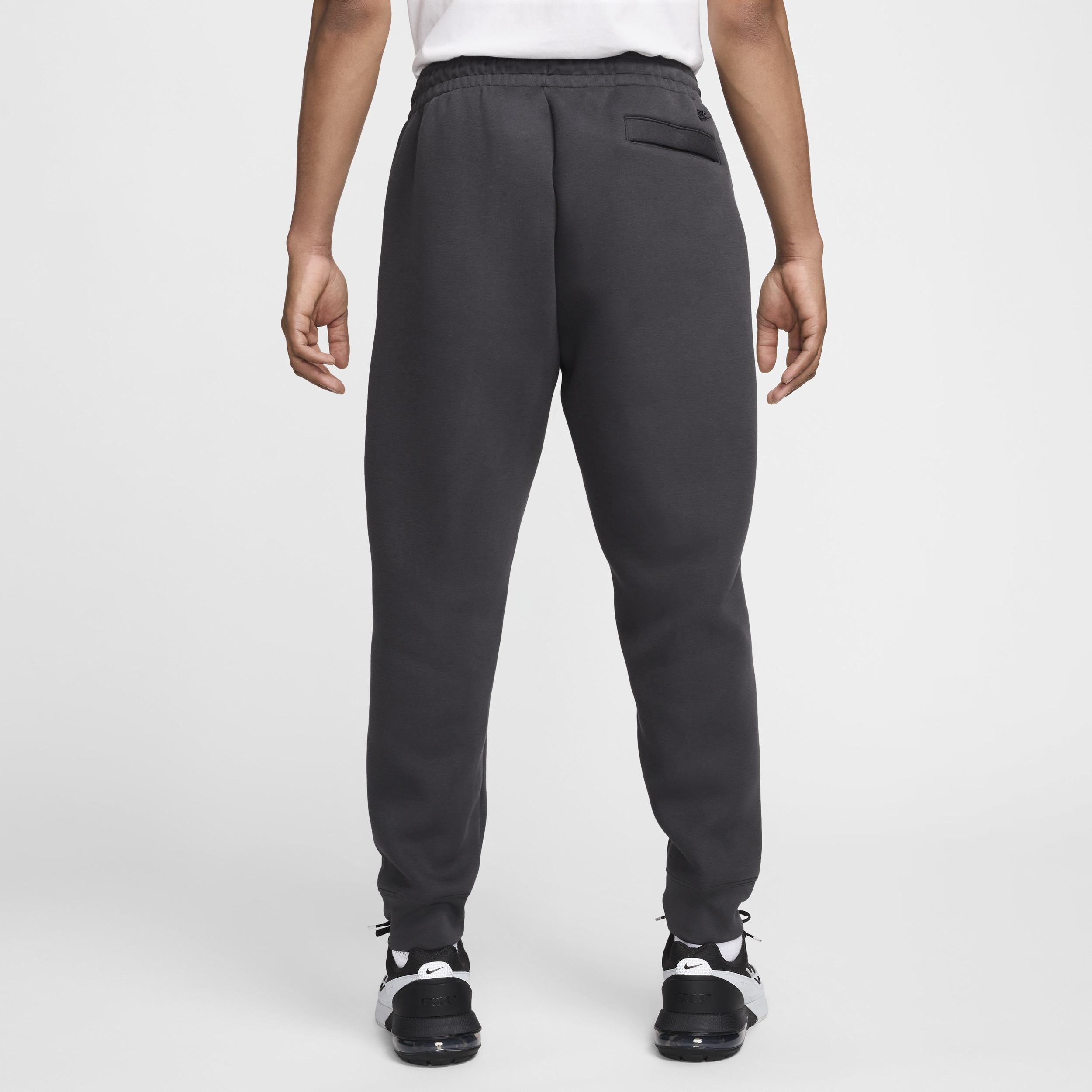 Nike Men's Tech Fleece Pants Product Image