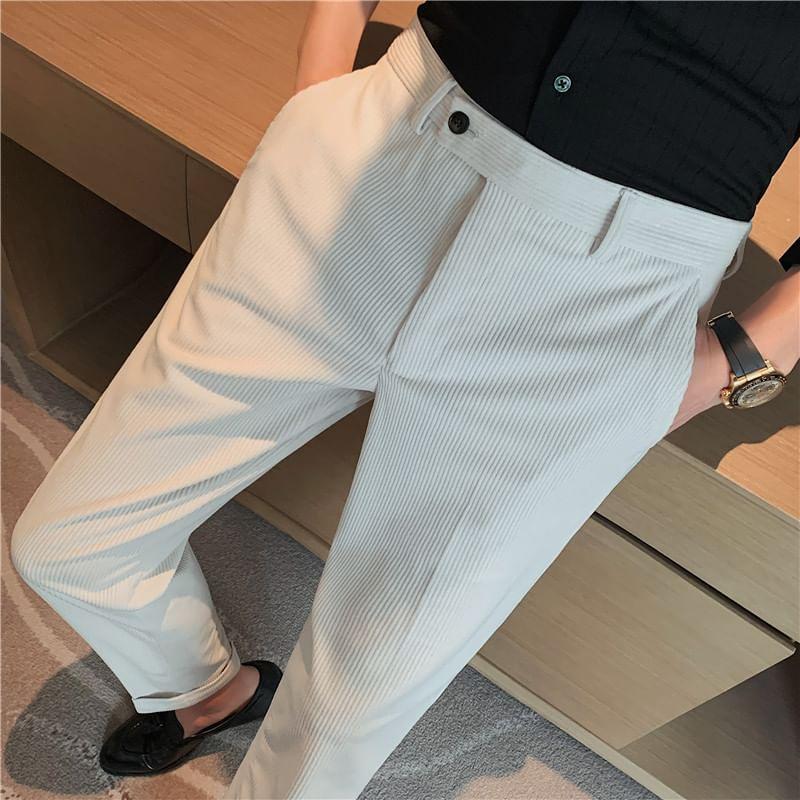 Mid Rise Plain Tapered Pants Product Image