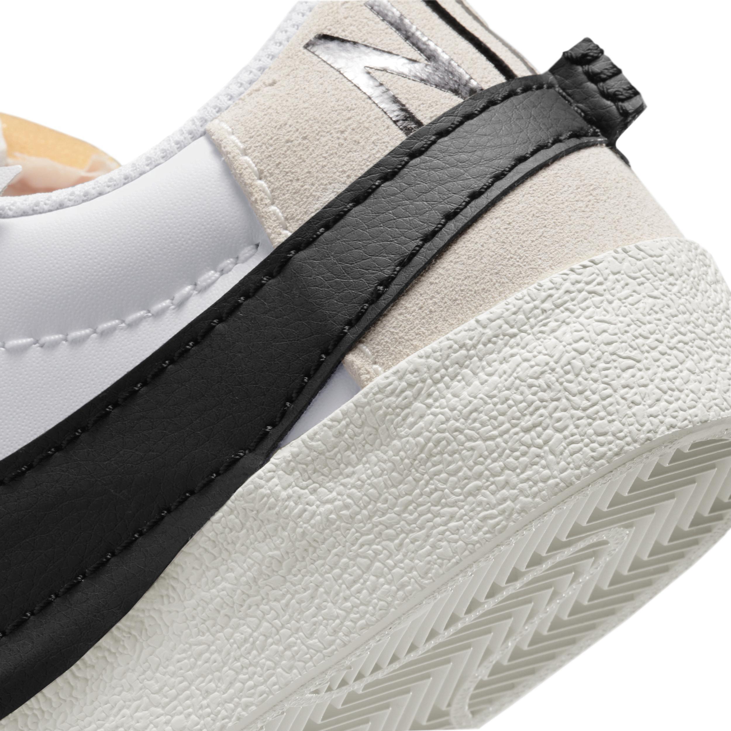 Nike Men's Blazer Low '77 Jumbo Shoes Product Image