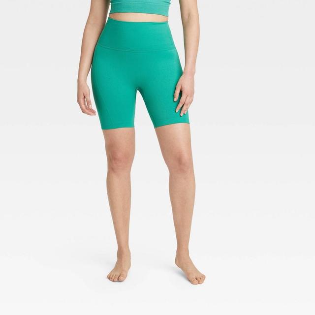 Womens Seamless High-Rise Rib Bike Shorts 6 - All In Motion M Product Image