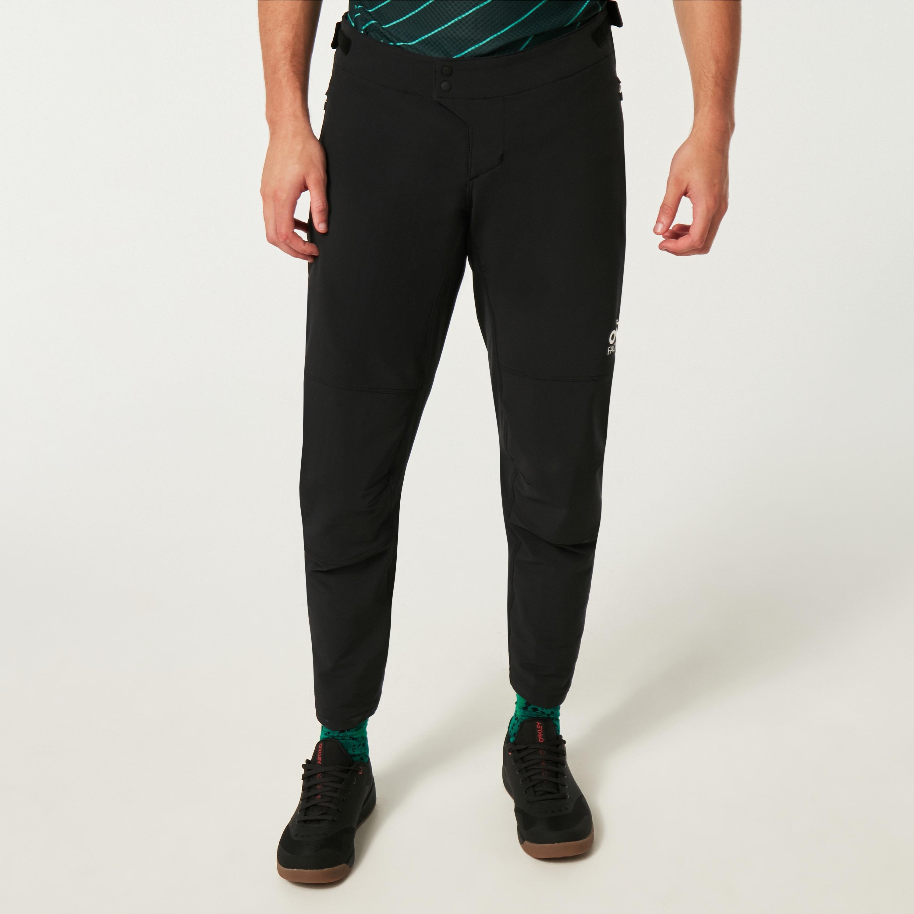 Oakley Element Lite Mtb Pant - Blackout | Oakley® Product Image