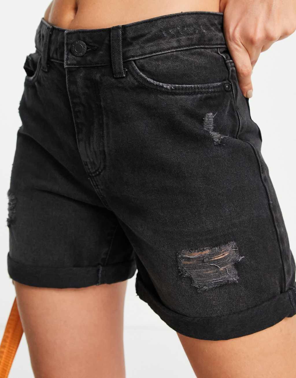 Noisy May denim mom shorts in black Product Image