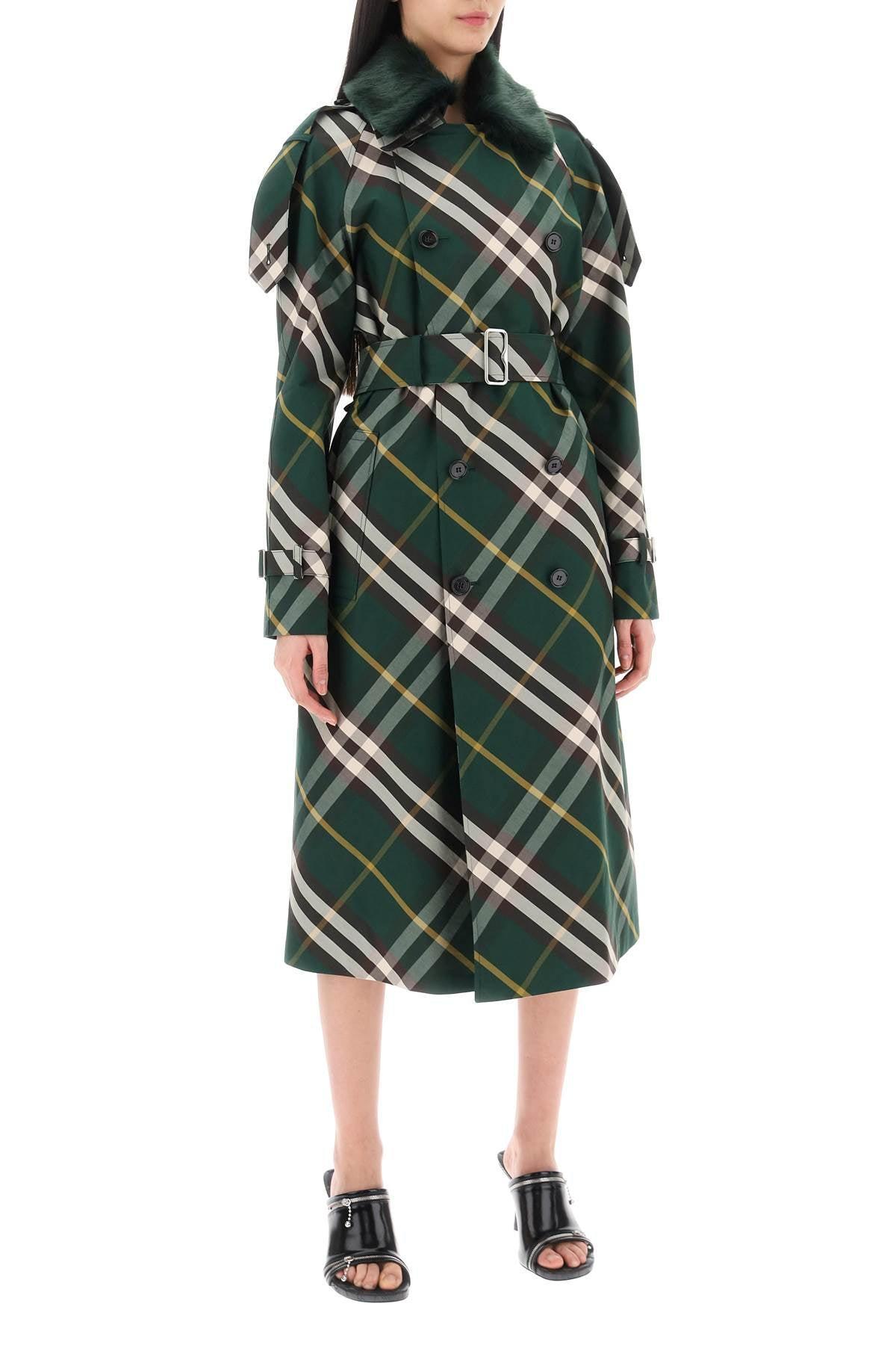 BURBERRY Kensington Trench Coat With Check Pattern In Green Product Image