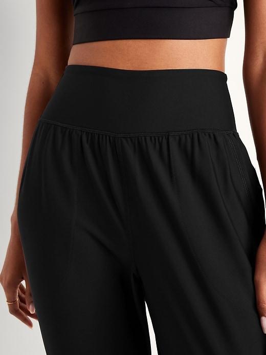 High-Waisted PowerSoft Rib 7/8 Joggers Product Image