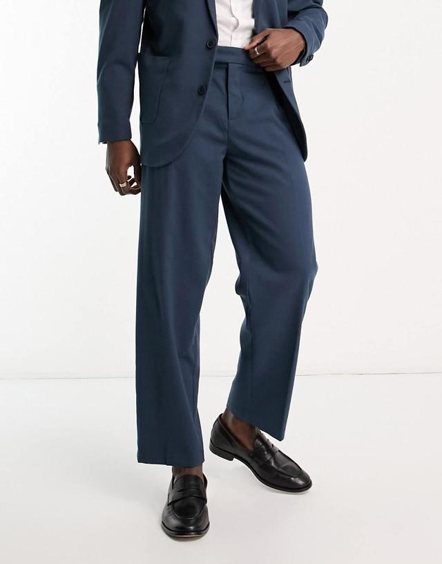 New Look relaxed fit suit pants in dark blue Product Image