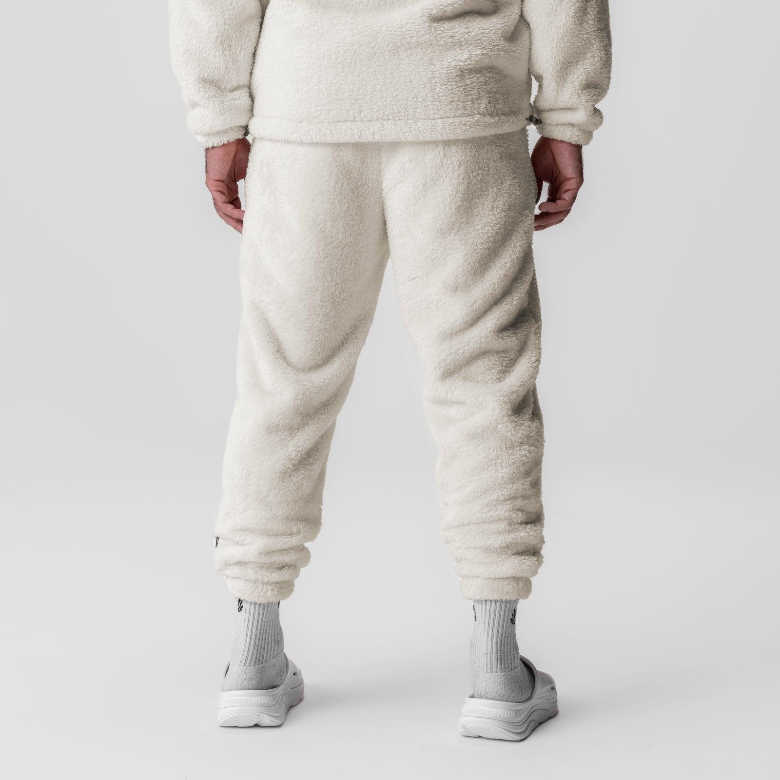 0692. Sherpa Recovery Sweats - Ivory Cream/Black Male Product Image