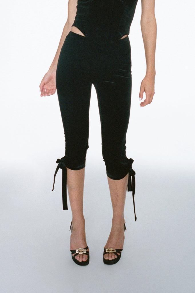 EMMA CAPRI - BLACK VELVET — BLACK / XS Product Image