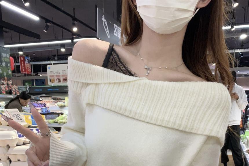 Cold-Shoulder Plain Lace Trim Sweater Product Image