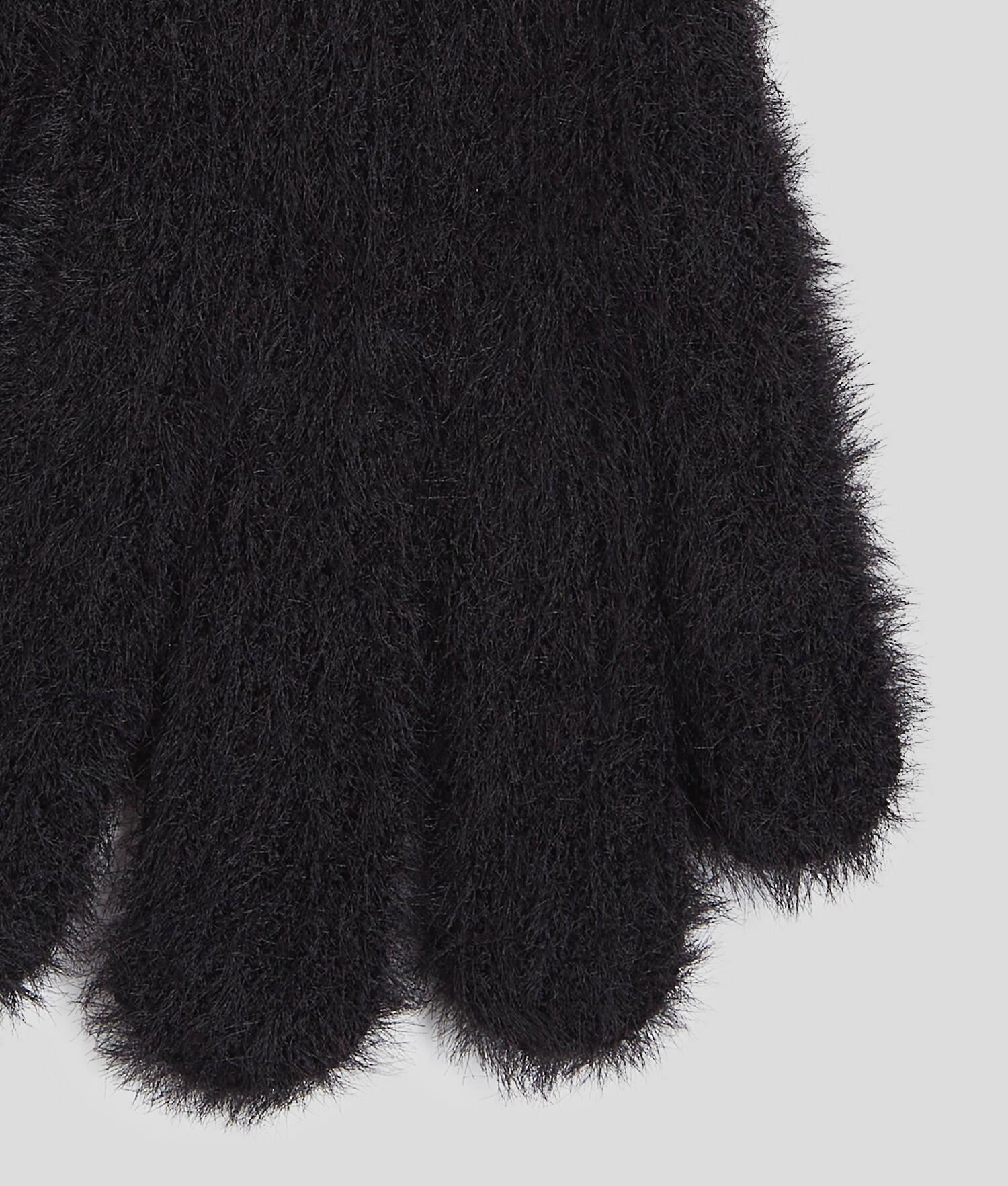 KLJ FLUFFY GLOVES Product Image